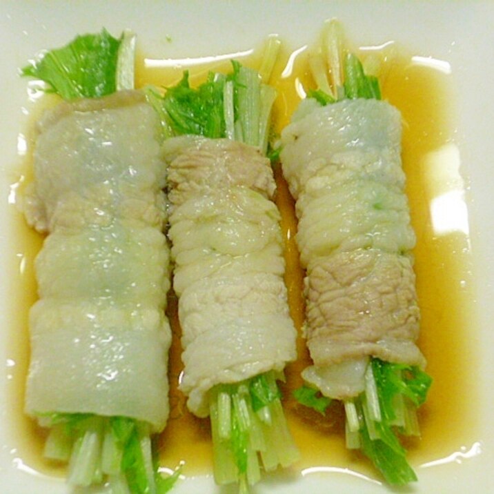 レンジで簡単♪野菜を美味しく♪豚バラ肉の水菜巻き